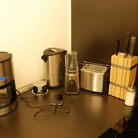 拉提斯博纳公寓 *