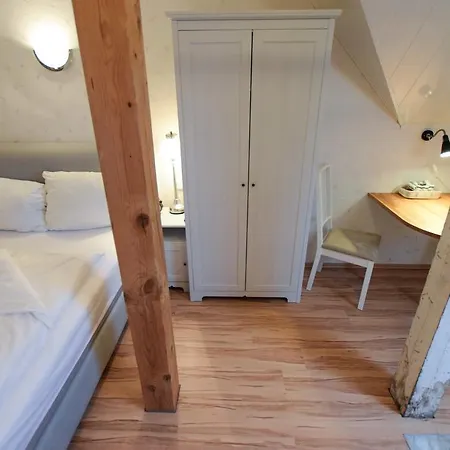 拉提斯博纳公寓 雷根斯堡