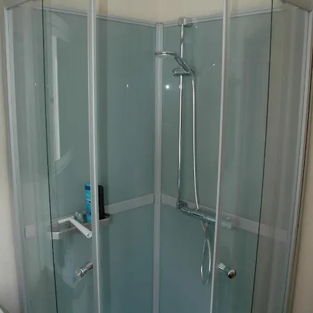 拉提斯博纳公寓